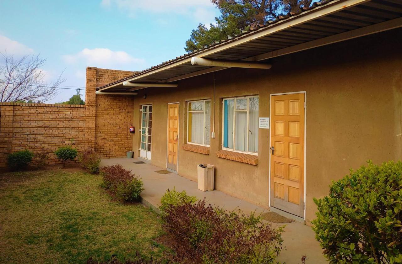 Backpackers Connection @ Jnb Airport Benoni Exterior foto