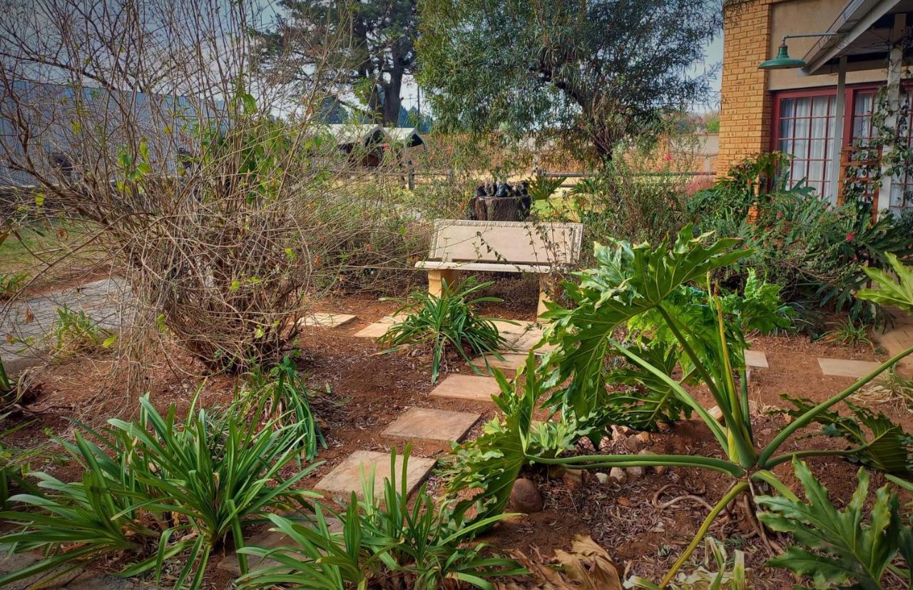 Backpackers Connection @ Jnb Airport Benoni Exterior foto